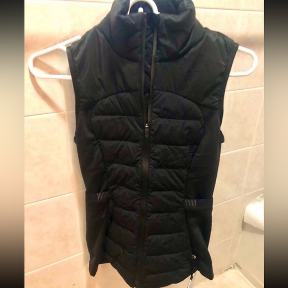 NEW Lululemon Down For It All Vest - Picture 7 of 7